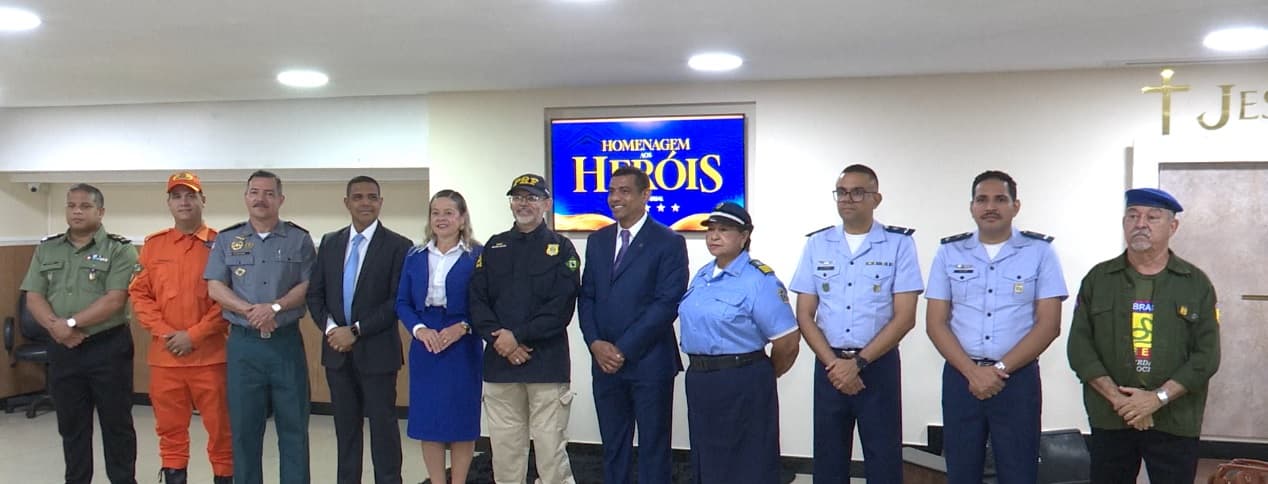 Projeto da Igreja Universal homenageia profissionais da segurança pública