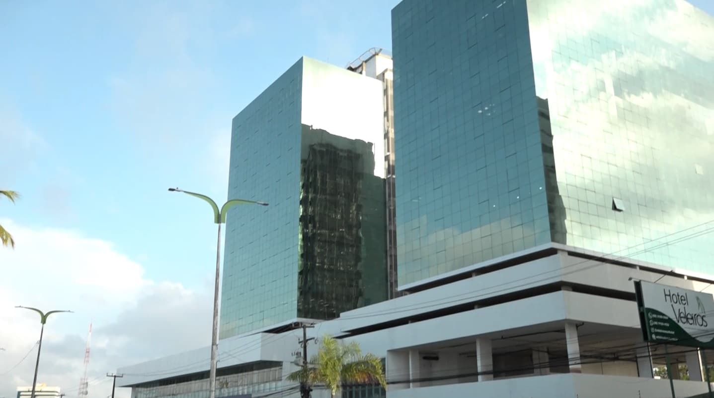 Edifício na Ponta D’Areia pode ter dois andares demolidos por decisão da vara de interesses