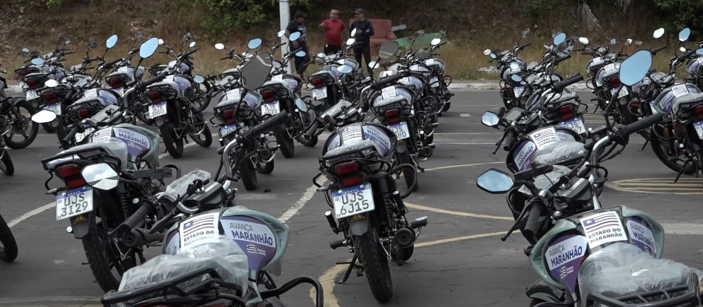 Programa Avança Maranhão entrega 340 motos 0km para condutores em São Luís
