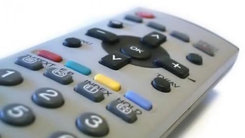 Projeto propõe revogação de artigos da nova Lei de TV por assinatura