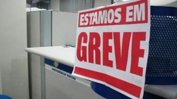 Fenaban apresenta contraproposta de 9% de reajuste salarial Fenaban apresenta contraproposta de 9% de reajuste salarial