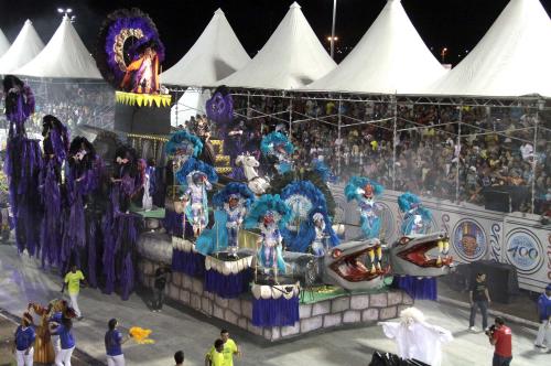 Campeões do carnaval voltam à Passarela do Samba nesta sexta-feira (24)