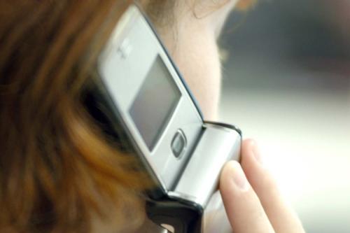 Empresas de telefonia móvel e fixo poderão ser obrigadas a instalar postos de atendimento ao cliente