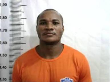 LÃder de facção morre em troca de tiros com a polÃcia no MA