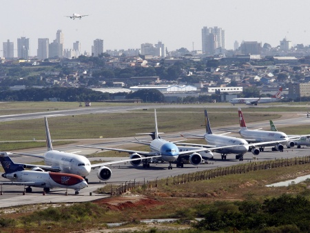 Justiça determina que greve nos aeroportos não pode ter mais de 20% de funcionários parados