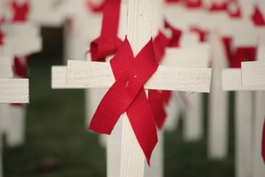 Taxa de crianças menores de 5 anos com aids cresce no Norte e Nordeste