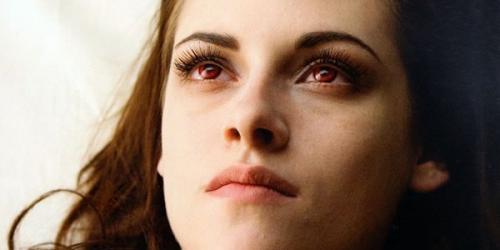 Amanhecer: Veja primeira imagem da filha de Bella e Edward Amanhecer: Veja primeira imagem da filha de Bella e Edward