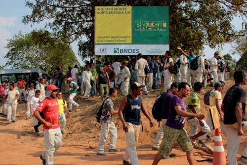 Ato grevista paralisa obras na Usina de Belo Monte