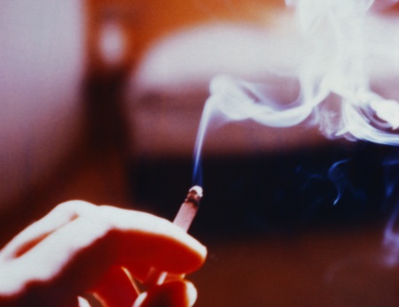 Anvisa publica resolução que proíbe uso de aditivos em cigarros