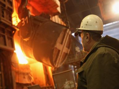 Confiança da indústria cai 1,6% em setembro e atinge menor nível desde agosto de 2009 Confiança da indústria cai 1,6% em setembro e atinge menor nível desde agosto de 2009