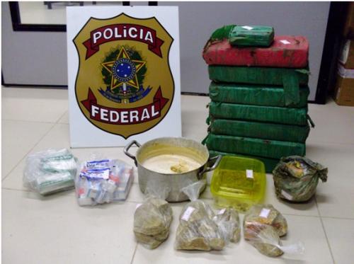 PF prende 2 homens em São Luís por tráfico internacional de drogas e apreende 27,7 kg de cocaína