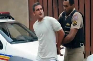 Ex-jogador do Fla e Flu é acusado de agredir esposa grávida Ex-jogador do Fla e Flu é acusado de agredir esposa grávida