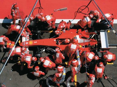 Ferrari suspende trabalho na fábrica da equipe de F1 após tremor