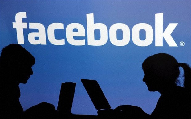 Medo de depressão por uso do Facebook é infundado, aponta estudo