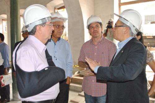 Vice-governador visita obras na antiga Fábrica Santa Amélia