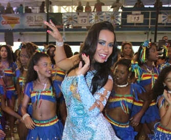 Beija-Flor une finalistas e define samba-enredo em homenagem aos 400 anos de São Luís