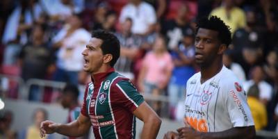 Fluminense bate o Corinthians e deixa a zona de rebaixamento