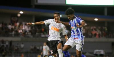 No Rei Pelé, CSA-AL derrota o Corinthians e reage no Brasileirão