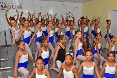 São Luís: Dançando e Educando intensifica ensaios para espetáculo natalino