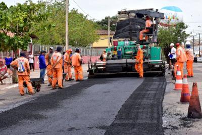 São Luís: iniciado asfaltamento no bairro Alemanha