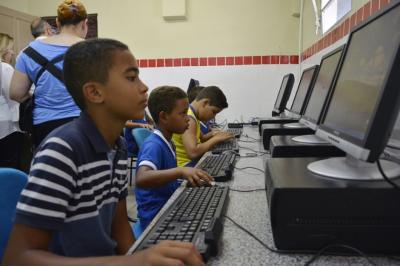 MEC levará internet a 24,5 mil escolas públicas