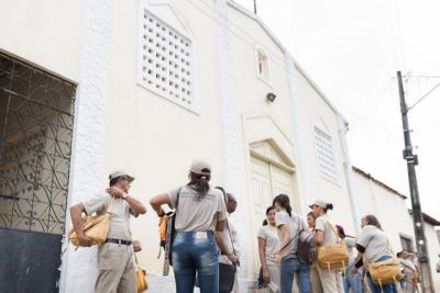 agentes de saúde em rua