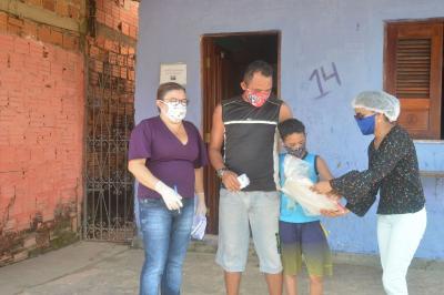 São Luís: Semcas distribui máscaras reutilizáveis
