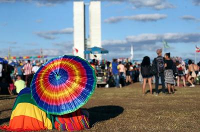 Brasil celebra Dia Nacional de Combate à Homofobia  