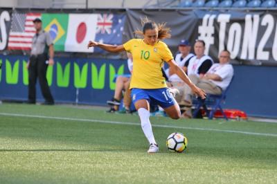 CBF retira candidatura do Brasil para sediar Copa Feminina em 2023
