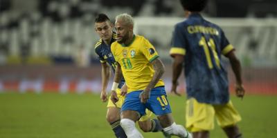 Brasil bate a Colômbia e garante 1º lugar do Grupo B da Copa América