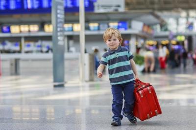 Justiça de Imperatriz alerta sobre autorização para menores viajarem