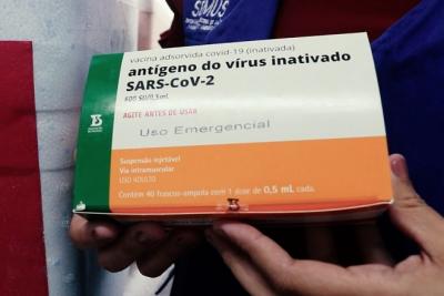Ministério da Saúde recebe mais 2,2 milhões de doses da Coronavac