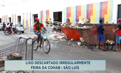 Moradores e feirantes reclamam do lixo acumulado atrás da feira da Cohab