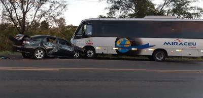 Motorista morre após colisão entre carro e ônibus no Maranhão