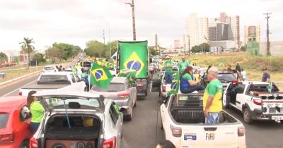 Imperatriz: centenas de pessoas participam de ato no dia 7 de setembro