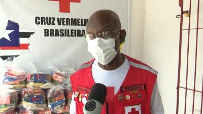 Cruz Vermelha recebe cestas básicas do Instituto Cidade Solidária