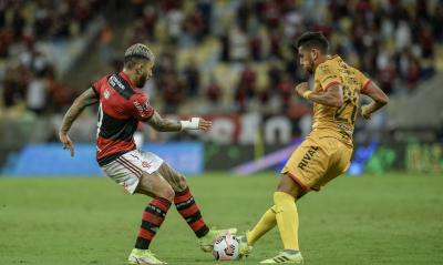 Libertadores: Flamengo enfrenta Barcelona em busca de vaga na final