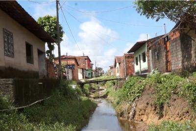 Cratera no bairro Cidade Olímpica, em São Luís. 