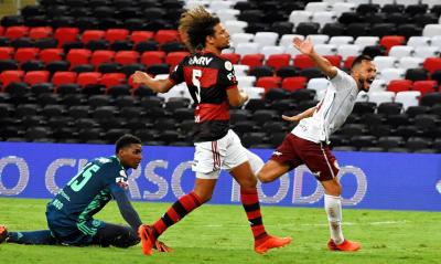 Fluminense vence Flamengo de virada no Maracanã