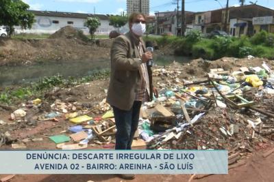Moradores reclamam de lixo no bairro Areinha