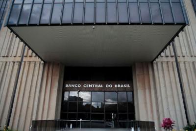 Mercado financeiro eleva projeção da inflação para 8,69%