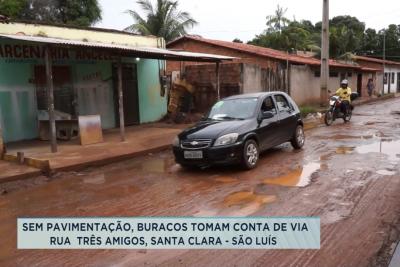 Moradores reclamam dos buracos em ruas do bairro Santa Clara