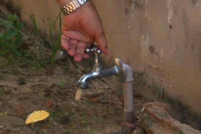 Moradores reclamam de falta de água em São José de Ribamar