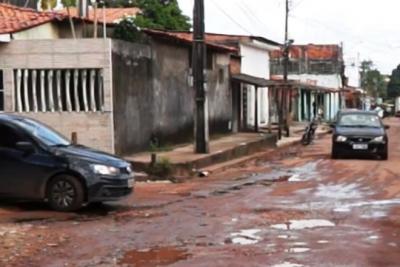 falta de pavimentação em vias do bairro Vila Itamar é denunciada .