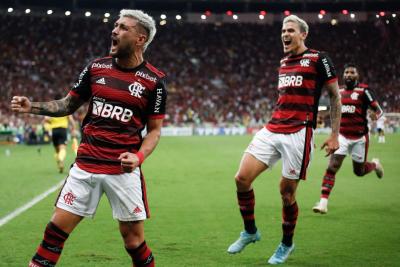 Flamengo é o primeiro finalista da Copa do Brasil