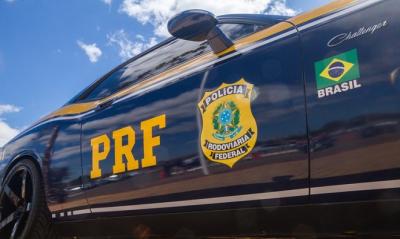 PRF apreende mais de 40 quilos de drogas em ônibus no Maranhão