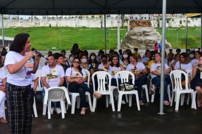 Professores de São Luís voltam às salas de aula nesta segunda-feira (9)