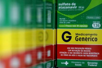 Entenda o significado das tarjas coloridas nas embalagens dos remédios