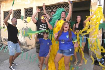 Copa do Mundo: moradores de São Luís mantém costume de enfeitar ruas