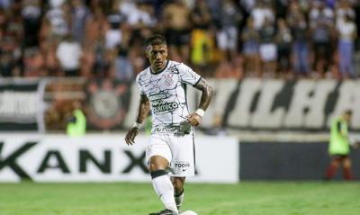 Paulinho decide e garante vitória do Corinthians no Paulista